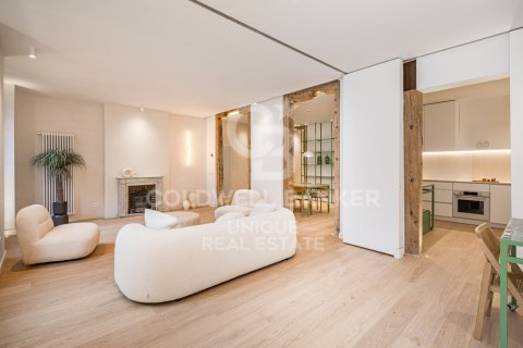 Apartamento en venta en Madrid, España 4 dormitorios, 162 m2 No. 156686 - foto 8