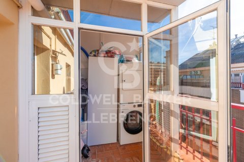 Apartament w Barcelona, Hiszpania 3 sypialnie, 94 mkw. nr 156685 – zdjęcie 23