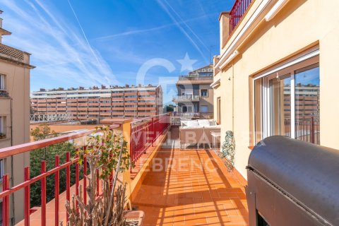 Apartament w Barcelona, Hiszpania 3 sypialnie, 94 mkw. nr 156685 – zdjęcie 3
