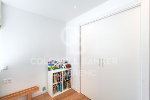 Apartament w Barcelona, Hiszpania 3 sypialnie, 94 mkw. nr 156685 – zdjęcie 22