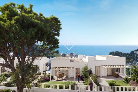 Villa for sale in Caldes d'Estrac, Barcelona, Spain 4 bedrooms, 275 sq.m. No. 150374 - photo 29