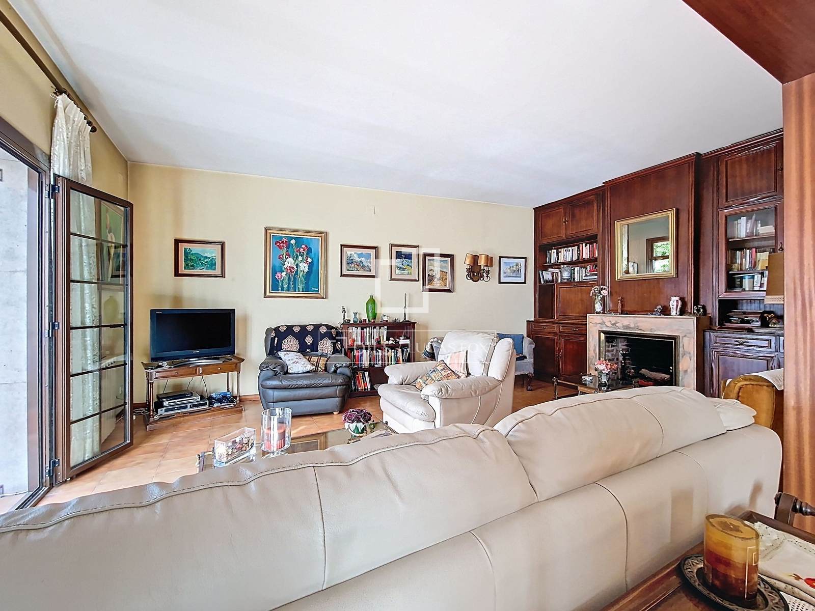 Villa Vilanova i la Geltru, Barcelona, Spānijā 8 istabas, 456 m2 Nr. 150371
