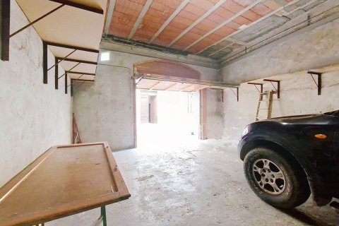 Villa for sale in Vilanova i la Geltru, Barcelona, Spain 8 bedrooms, 456 sq.m. No. 150371 - photo 19