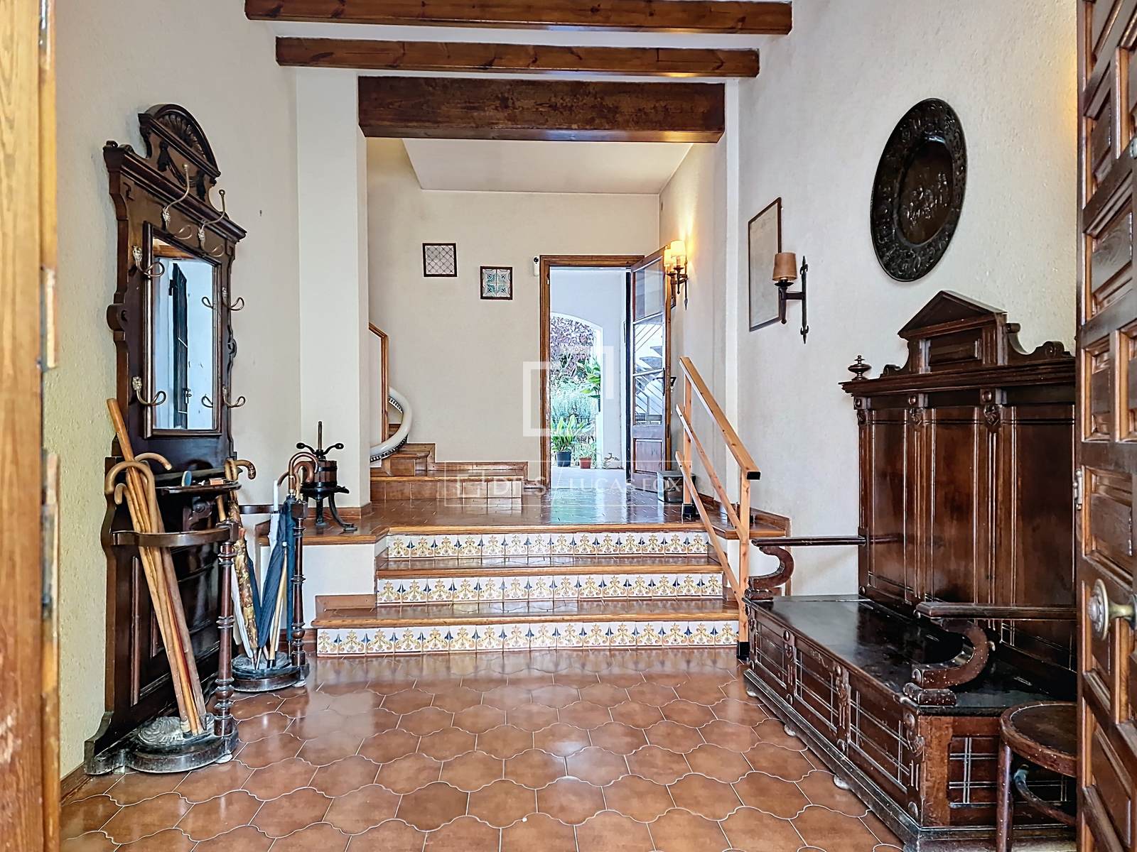 Villa Vilanova i la Geltru, Barcelona, Spānijā 8 istabas, 456 m2 Nr. 150371