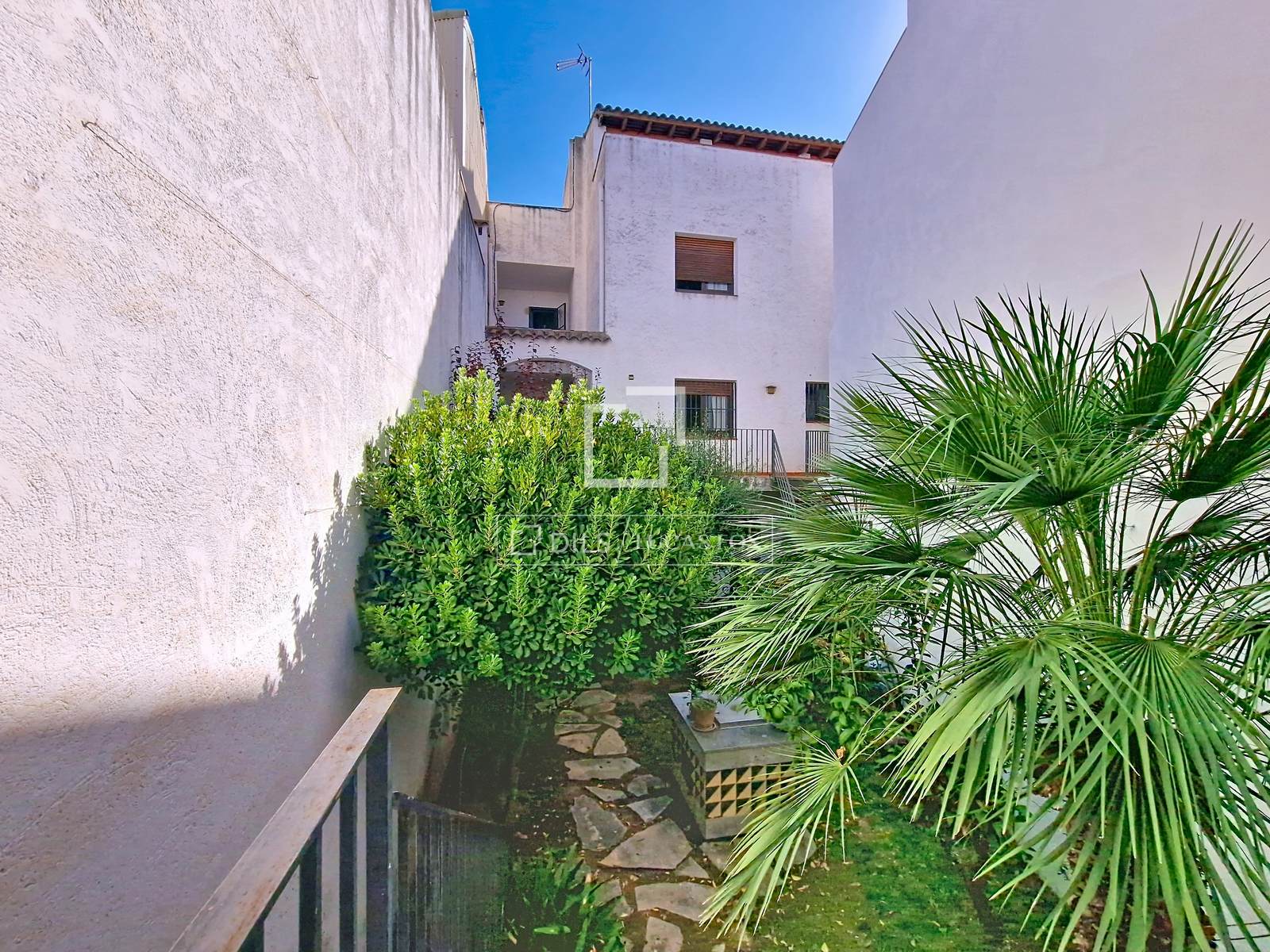 Villa Vilanova i la Geltru, Barcelona, Spānijā 8 istabas, 456 m2 Nr. 150371