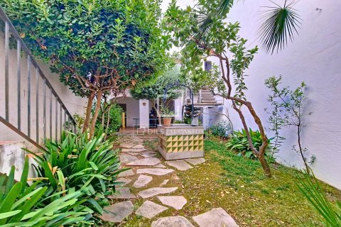 Villa in Vilanova i la Geltru, Barcelona, Spain 8 bedrooms, 456 sq.m. No. 150371