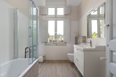 Villa for sale in Argentona, Barcelona, Spain 5 bedrooms, 354 sq.m. No. 150370 - photo 25