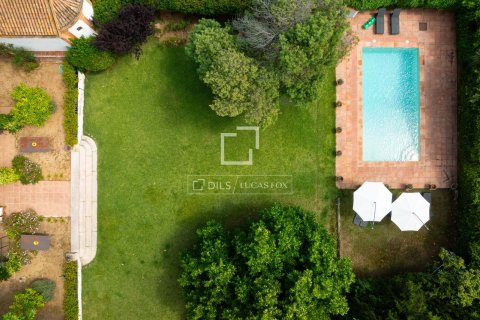 Villa for sale in Argentona, Barcelona, Spain 5 bedrooms, 354 sq.m. No. 150370 - photo 26