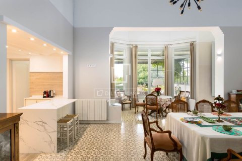 Villa for sale in Argentona, Barcelona, Spain 5 bedrooms, 354 sq.m. No. 150370 - photo 9