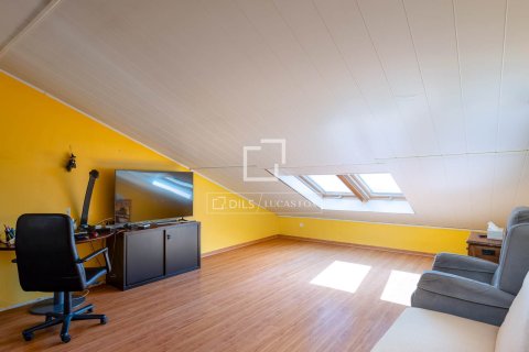 Villa for sale in Tiana, Barcelona, Spain 9 bedrooms, 767 sq.m. No. 150376 - photo 22