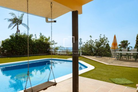 Villa for sale in Tiana, Barcelona, Spain 9 bedrooms, 767 sq.m. No. 150376 - photo 6