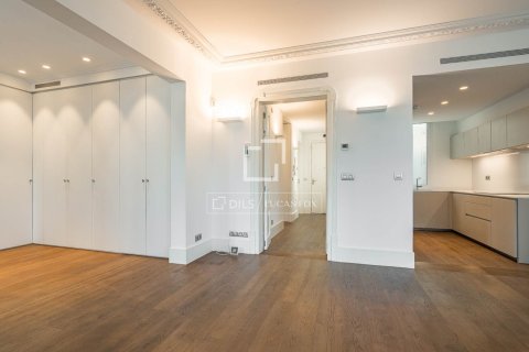 Penthouse à vendre à Barcelona, Espagne, 2 chambres, 112 m2 No. 150372 - photo 13
