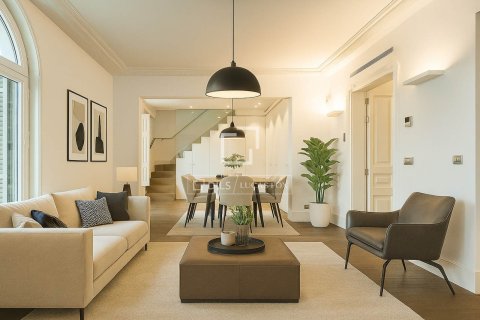 Penthouse à vendre à Barcelona, Espagne, 2 chambres, 112 m2 No. 150372 - photo 2