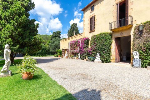 Сasa en venta en Esplugues de Llobregat, Barcelona, España 5 dormitorios, 643 m2 No. 150373 - foto 8