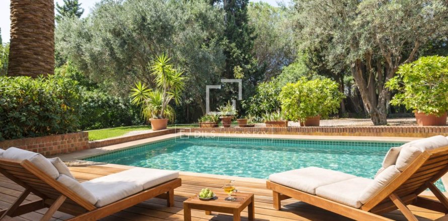 Сasa en Esplugues de Llobregat, Barcelona, España 5 dormitorios, 643 m2 No. 150373