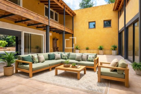 Сasa en venta en Esplugues de Llobregat, Barcelona, España 5 dormitorios, 643 m2 No. 150373 - foto 4