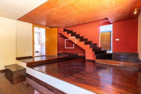 Сasa en venta en Esplugues de Llobregat, Barcelona, España 5 dormitorios, 643 m2 No. 150373 - foto 16