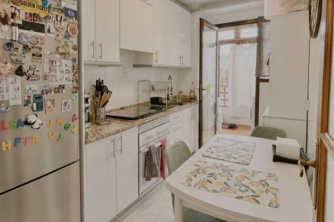 Продажа квартиры в Пальма-де-Майорка, Майорка, Испания 3 спальни, 91м2 №188055 - фото 20