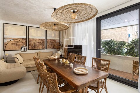 Lägenhet i Barcelona, Spanien 3 sovrum, 91 kvm. Nr. 161466