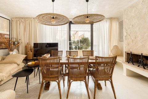 Lägenhet till salu i Barcelona, Spanien 3 sovrum, 91 kvm. Nr. 161466 - foto 8