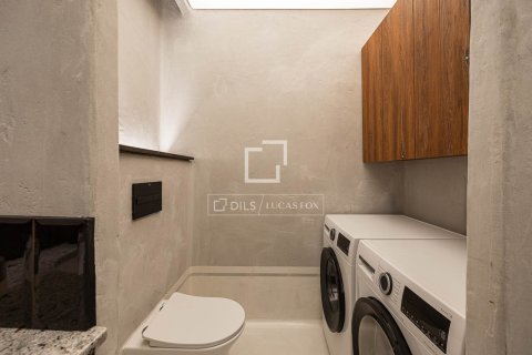 Lägenhet till salu i Barcelona, Spanien 3 sovrum, 91 kvm. Nr. 161466 - foto 12