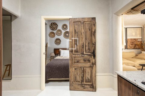 Lägenhet till salu i Barcelona, Spanien 3 sovrum, 91 kvm. Nr. 161466 - foto 13