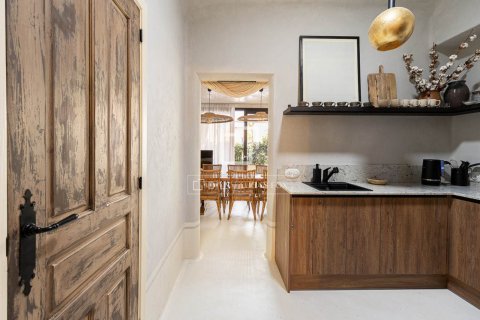 Lägenhet till salu i Barcelona, Spanien 3 sovrum, 91 kvm. Nr. 161466 - foto 7