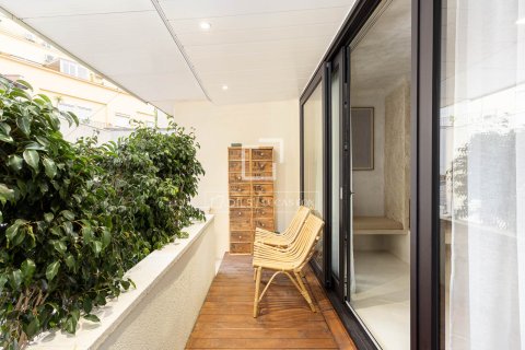 Lägenhet till salu i Barcelona, Spanien 3 sovrum, 91 kvm. Nr. 161466 - foto 26