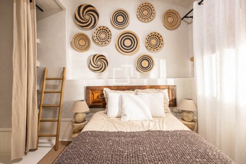 Lägenhet till salu i Barcelona, Spanien 3 sovrum, 91 kvm. Nr. 161466 - foto 5