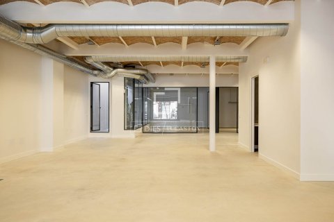 Lägenhet till salu i Barcelona, Spanien 200 kvm. Nr. 161462 - foto 4