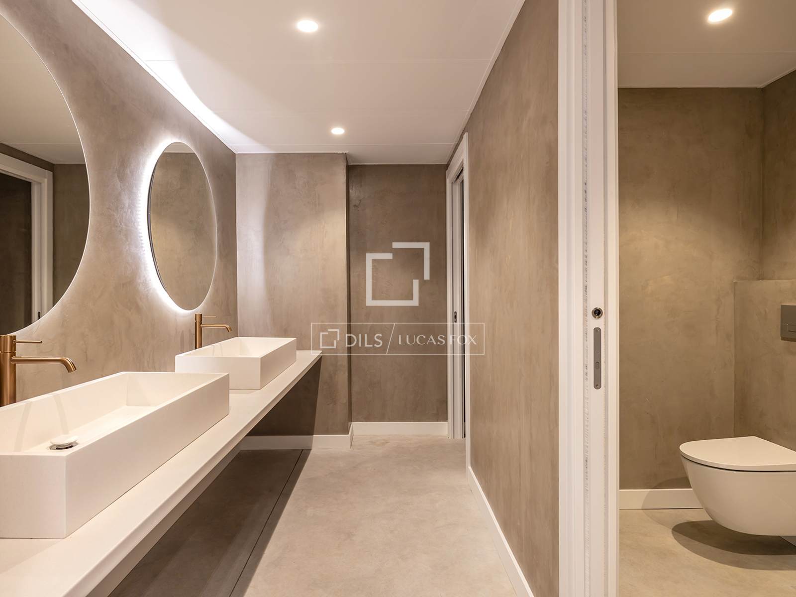 Wohnung in Barcelona, Spanien 200 m2 Nr. 161462