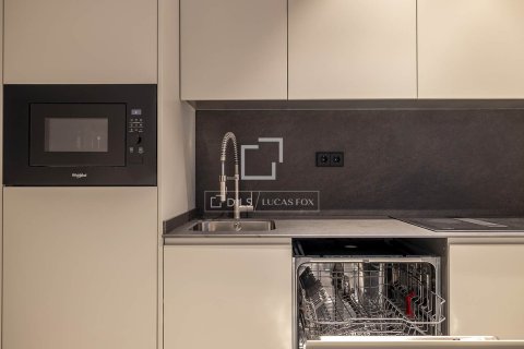 Lägenhet till salu i Barcelona, Spanien 200 kvm. Nr. 161462 - foto 11