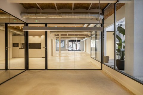 Lägenhet till salu i Barcelona, Spanien 200 kvm. Nr. 161462 - foto 18