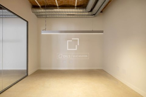 Lägenhet till salu i Barcelona, Spanien 200 kvm. Nr. 161462 - foto 13