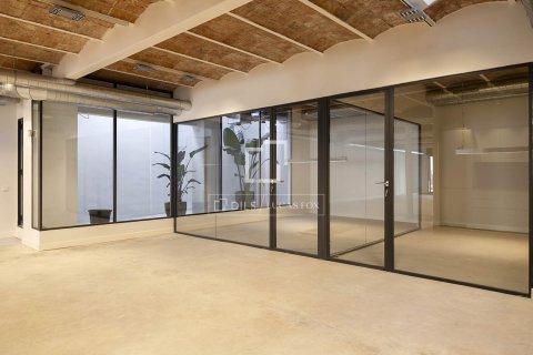 Lägenhet till salu i Barcelona, Spanien 200 kvm. Nr. 161462 - foto 12