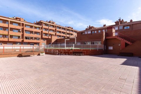 Apartment à vendre à Sant Just Desvern, Barcelona, Espagne, 4 chambres, 177 m2 No. 161464 - photo 10