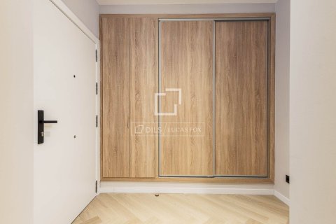 Lägenhet till salu i Barcelona, Spanien 3 sovrum, 118 kvm. Nr. 161467 - foto 28