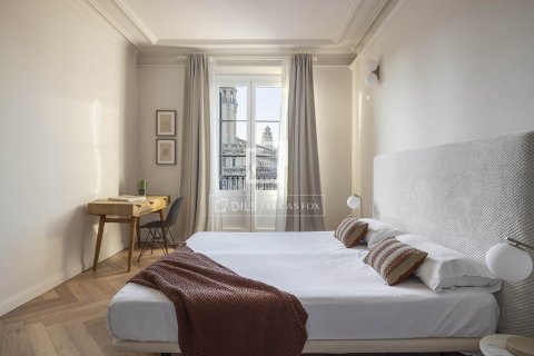 Lägenhet till salu i Barcelona, Spanien 2 sovrum, 114 kvm. Nr. 161463 - foto 25