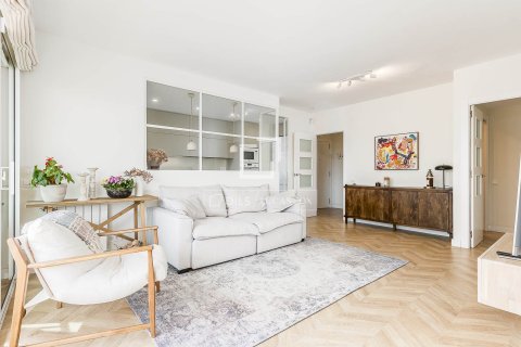 Lägenhet till salu i Barcelona, Spanien 2 sovrum, 80 kvm. Nr. 161468 - foto 25