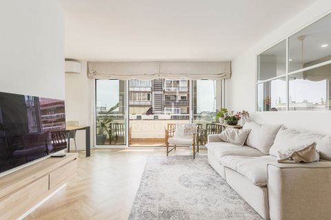 Lägenhet i Barcelona, Spanien 2 sovrum, 80 kvm. Nr. 161468