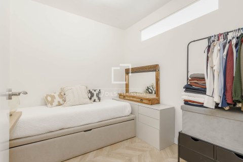 Lägenhet till salu i Barcelona, Spanien 2 sovrum, 80 kvm. Nr. 161468 - foto 20