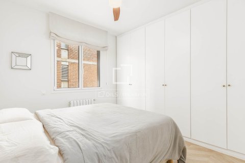 Lägenhet till salu i Barcelona, Spanien 2 sovrum, 80 kvm. Nr. 161468 - foto 11