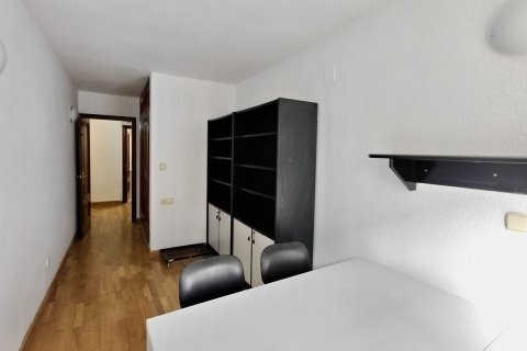 Apartamento en venta en Torrevieja, Alicante, España 4 dormitorios, 150 m2 No. 180455 - foto 15