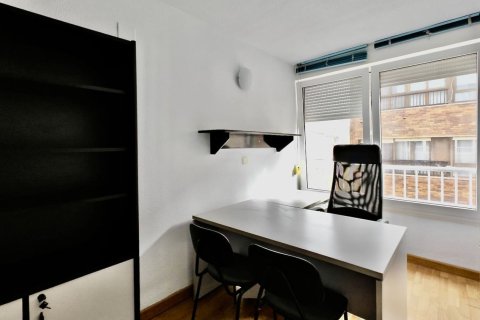Apartamento en venta en Torrevieja, Alicante, España 4 dormitorios, 150 m2 No. 180455 - foto 14