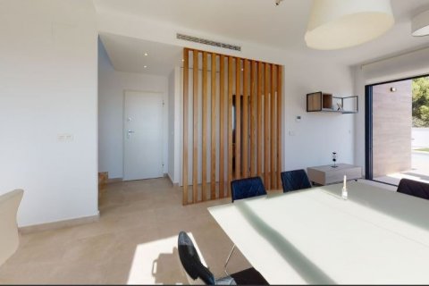 Villa till salu La Nucia, Alicante, Spanien 3 sovrum, 141 kvm. Nr. 116644 - foto 9