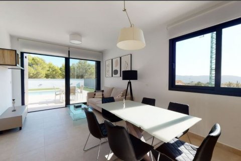 Villa till salu La Nucia, Alicante, Spanien 3 sovrum, 141 kvm. Nr. 116644 - foto 8