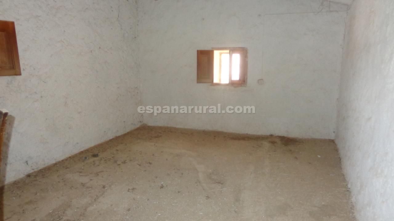 Hus i Tijola, Almeria, Spanien 5 sovrum, 200 kvm. Nr. 184064
