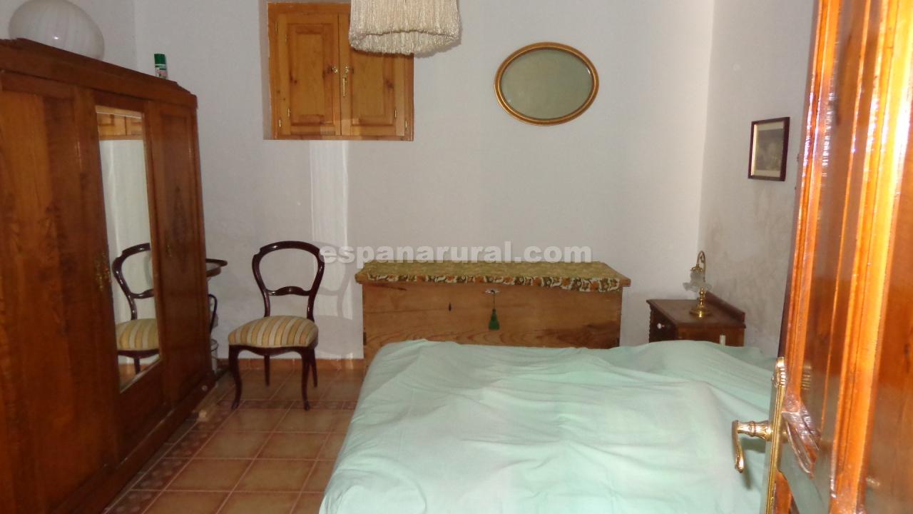 Hus i Tijola, Almeria, Spanien 5 sovrum, 200 kvm. Nr. 184064
