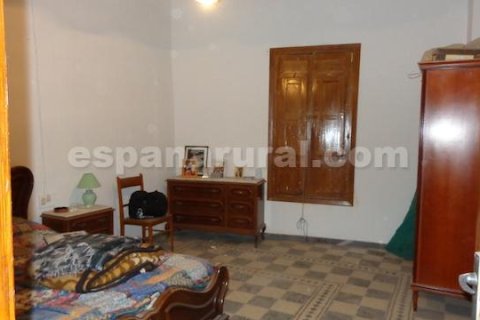 House for sale in Purchena, Almeria, Spain 4 bedrooms, 160 sq.m. No. 184067 - photo 9