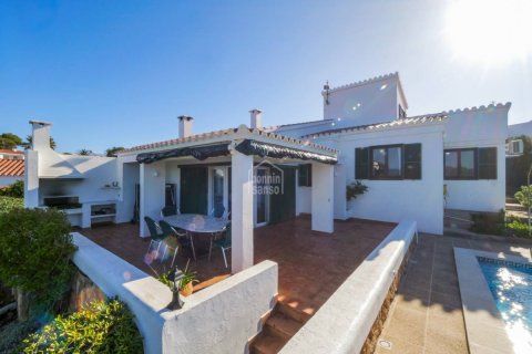 Villa for sale in Els Canutells, Menorca, Spain 4 bedrooms, 160 sq.m. No. 151132 - photo 3